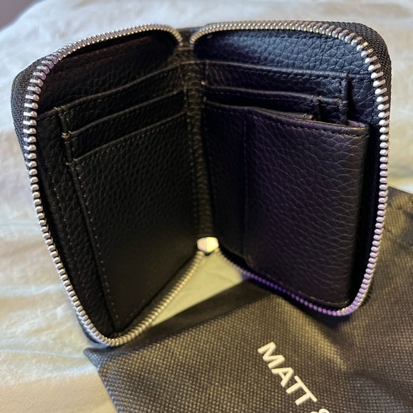 BNWT Matt & Nat Rue Small Zip Wallet - Picture 5 of 5